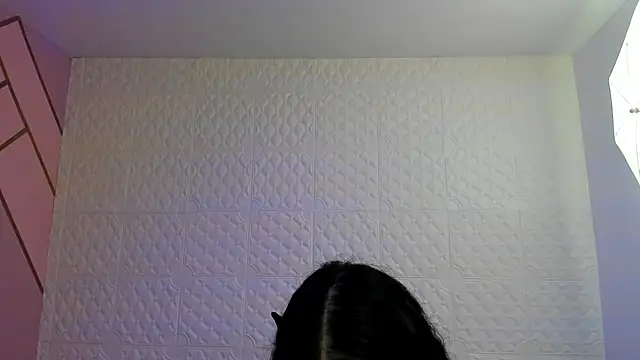 Snapshot of Violetaa_diazz chatting on October 2025 09:27:01 PM Violetaa diazz online show from October 2025 09:27:01 PM