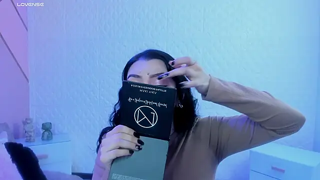 Violetaa diazz online show from February 2026 09:22:02 PM