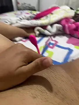 ANYLU19 online show from December 2024 03:57:01 PM