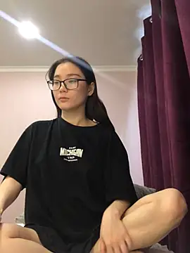 Milka23 online show from January 2025 09:15:02 AM