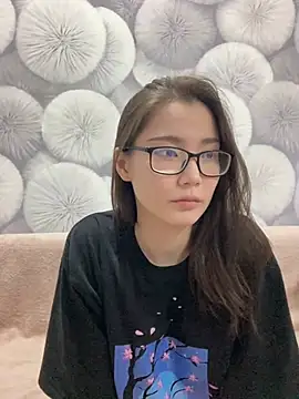 Milka23 online show from March 2025 11:05:02 PM