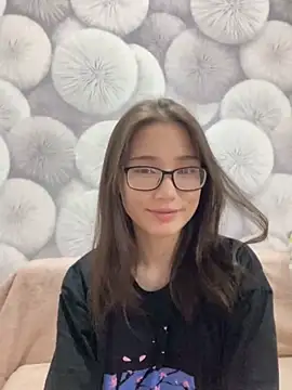 Milka23 online show from March 2025 07:39:01 PM