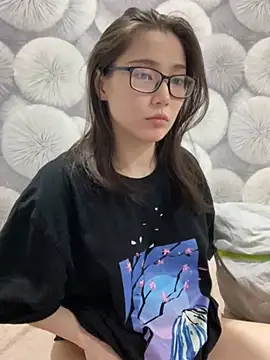 Milka23 online show from March 2025 05:50:02 PM