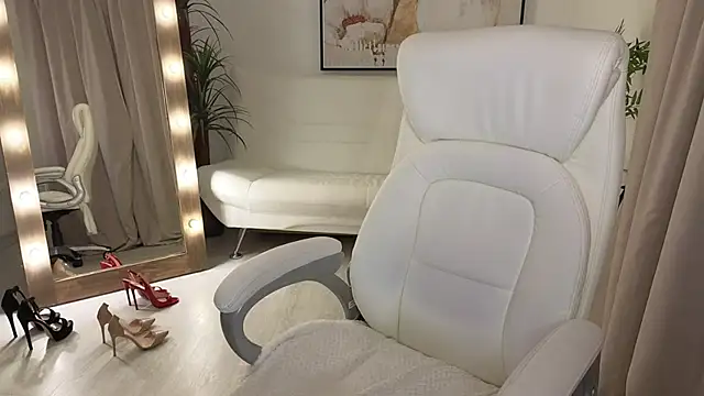 Beylly online show from January 2025 04:39:01 AM