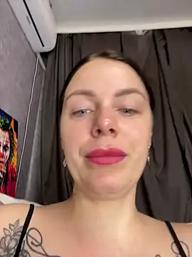 Lola Hale online show from March 2026 05:39:01 PM