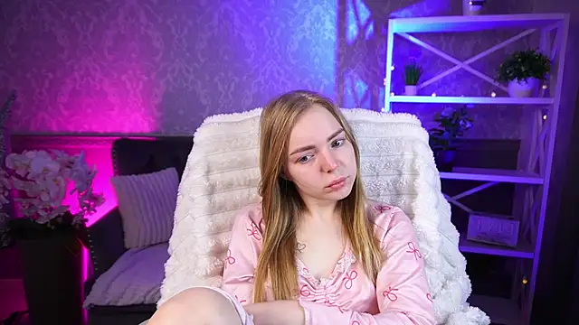 EmilySunshineS online show from March 2026 06:58:01 AM