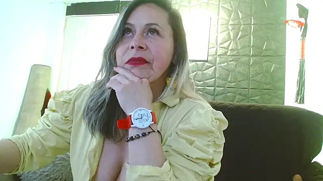 CINTHIA1609 online show from September 2025 08:02:02 PM