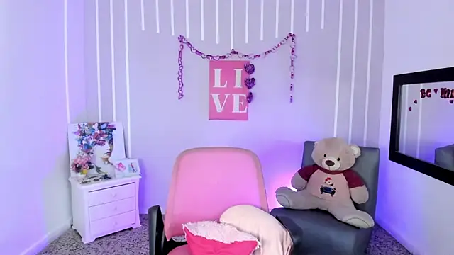 Andy Gamboa online show from March 2025 02:45:01 PM