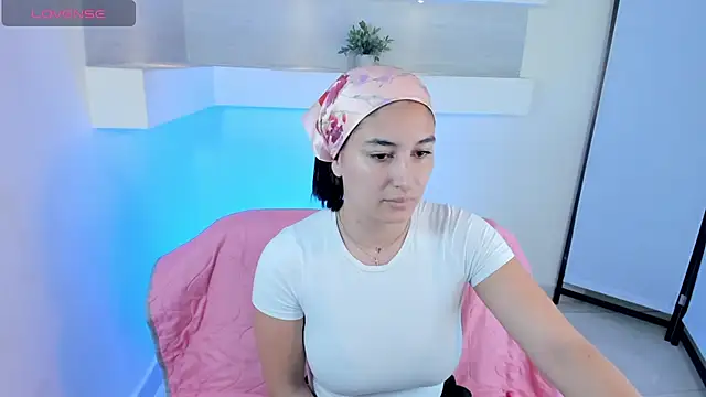 ScarlettWet9 online show from December 2024 09:14:01 AM