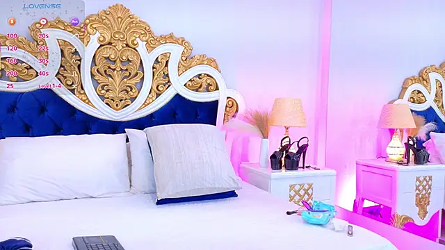 AshleyFerri online show from November 2025 11:09:02 AM