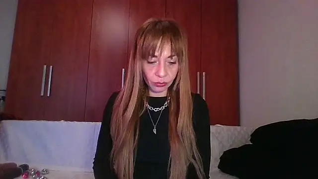 KarolinaReaper online show from October 2025 02:18:02 PM