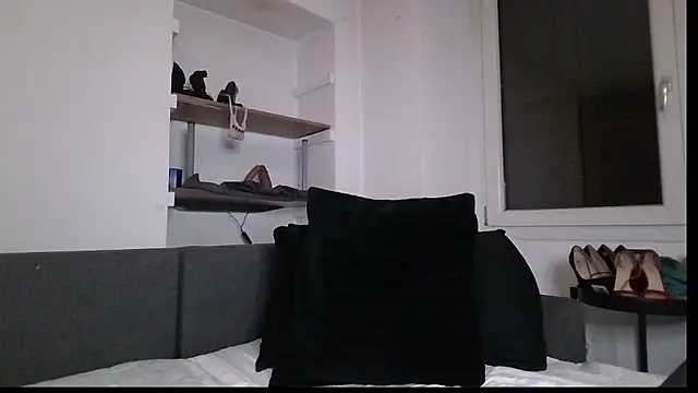 Snapshot of KarolinaReaper chatting on January 2026 09:51:02 PM KarolinaReaper online show from January 2026 09:51:02 PM