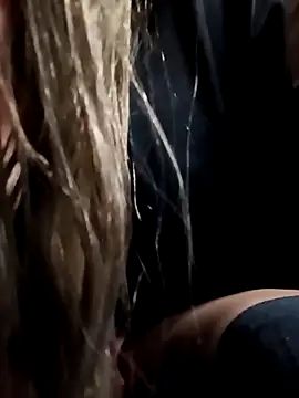 Snapshot of KarolinaReaper chatting on February 2026 11:20:02 PM KarolinaReaper online show from February 2026 11:20:02 PM