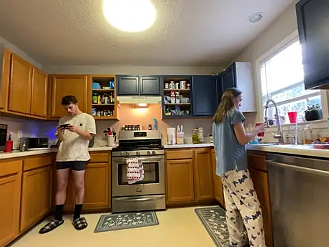 Maxinebabyyy online show from March 2025 02:01:01 PM