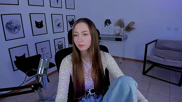 fuunnybunny online show from January 2025 04:48:02 PM