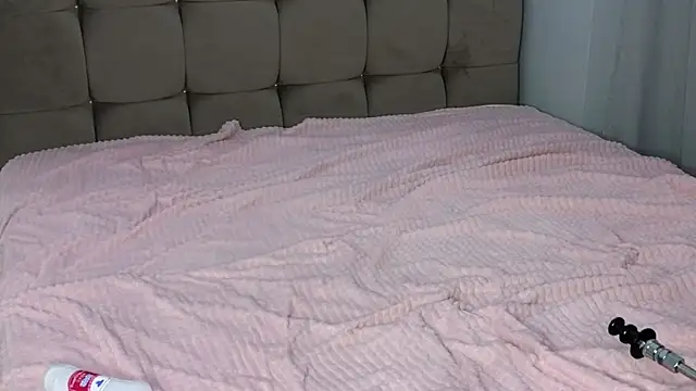 magnificent angel online show from February 2025 10:31:01 PM