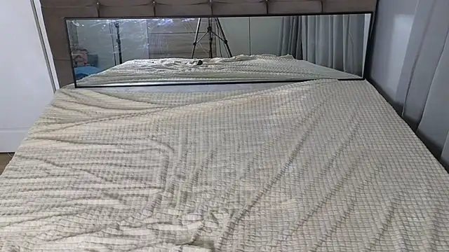 magnificent angel online show from March 2025 09:56:01 PM