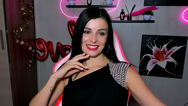 KayWuds online show from March 2025 05:17:02 PM