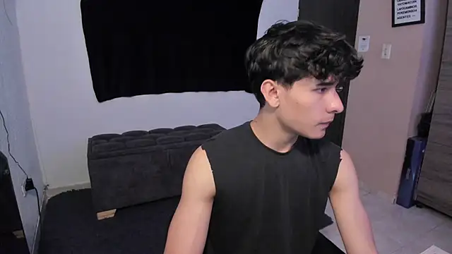J u p i t e r online show from December 2024 03:43:01 PM