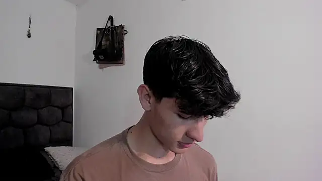 J u p i t e r online show from January 2025 06:57:02 PM