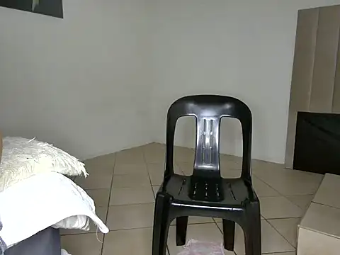 Pearl 00 online show from March 2025 12:31:01 AM