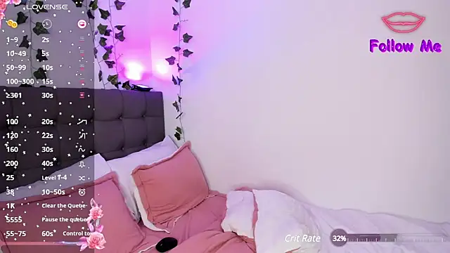 charlotte james0 online show from February 2025 04:11:02 AM