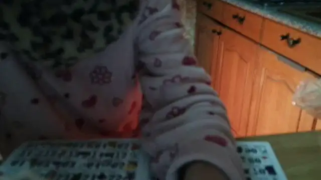 VeneRed online show from October 2025 04:11:01 AM