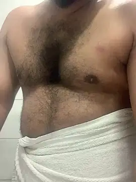 Snapshot of desiduzz21 chatting on December 2024 06:20:02 PM desiduzz21 online show from December 2024 06:20:02 PM