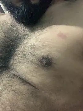 Snapshot of desiduzz21 chatting on December 2024 12:45:02 PM desiduzz21 online show from December 2024 12:45:02 PM