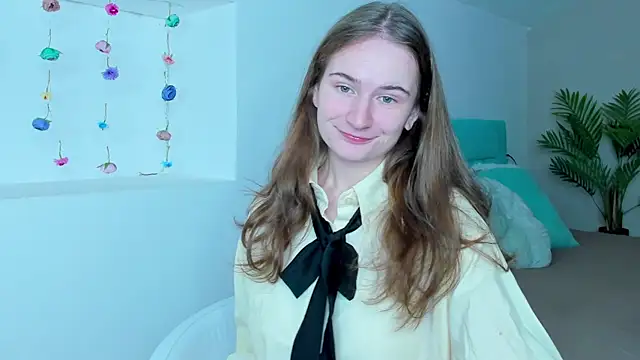 L1ittle kitty  online show from November 2025 06:35:01 AM