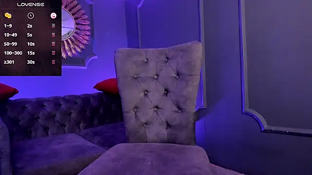 Lucy Williiams online show from December 2024 04:38:01 AM