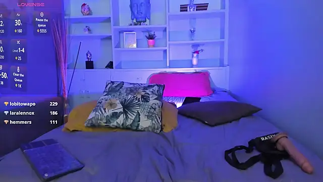 Lucy Williiams online show from February 2025 08:31:02 PM