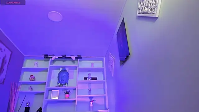 Lucy Williiams online show from February 2025 11:19:02 PM