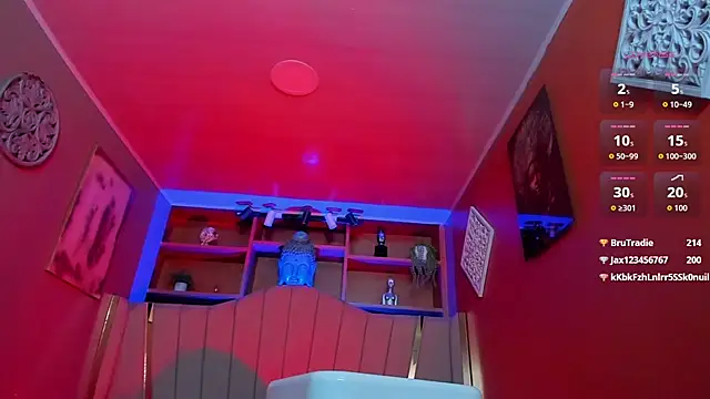 Lucy Williiams online show from October 2025 12:57:02 PM