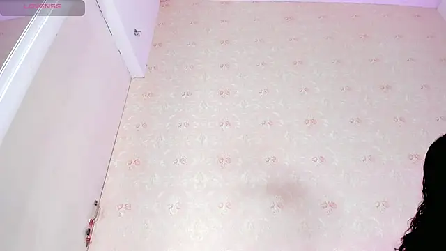 AMAIAA LOVE online show from February 2025 03:20:02 PM