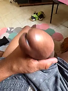 Snapshot of negro1978mt chatting on February 2026 06:22:02 PM negro1978mt online show from February 2026 06:22:02 PM