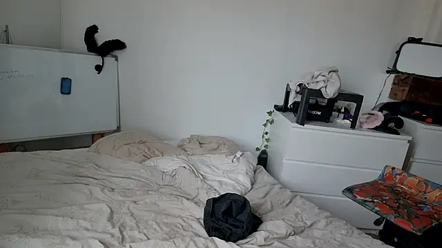 Snapshot of CeriseLapine chatting on November 2025 03:12:01 PM CeriseLapine online show from November 2025 03:12:01 PM