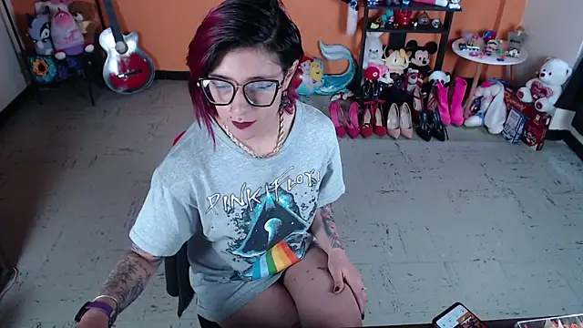 MissMiia2 online show from January 2025 01:38:02 PM