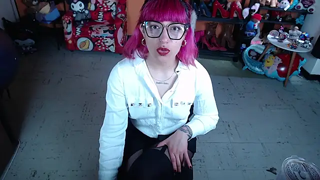 MissMiia2 online show from February 2026 03:07:01 PM