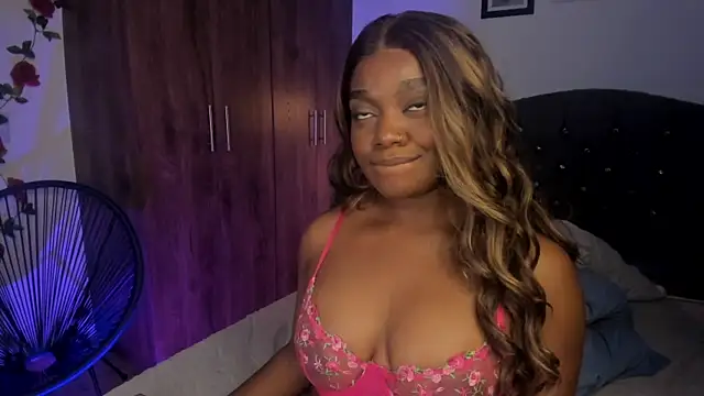 Im Maria online show from February 2025 03:02:02 AM