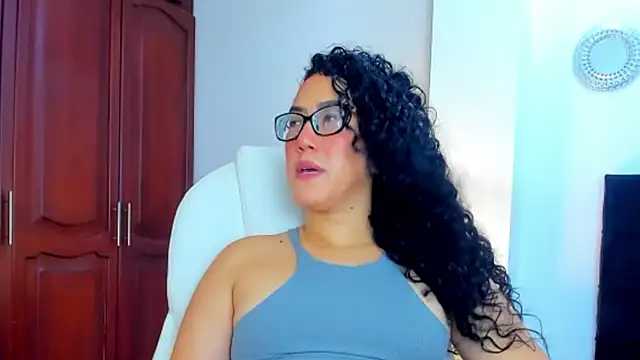 kathyajhonss online show from January 2025 09:29:02 PM