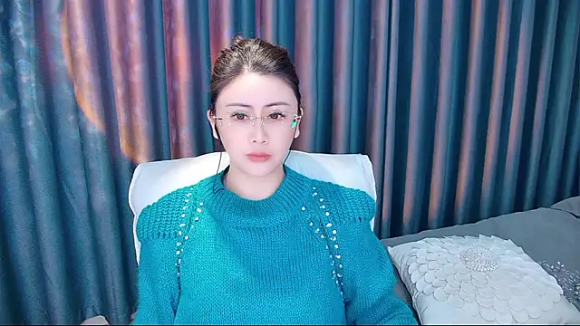 Daisy7 11 online show from November 2025 01:23:01 PM