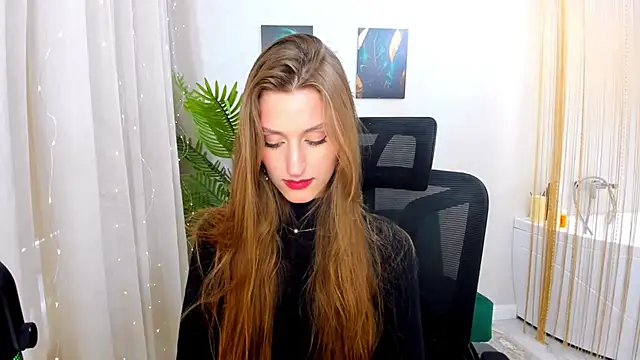 NaturalBeaty online show from March 2025 11:44:02 AM