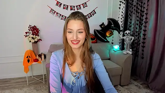 NaturalBeaty online show from October 2025 11:53:02 AM