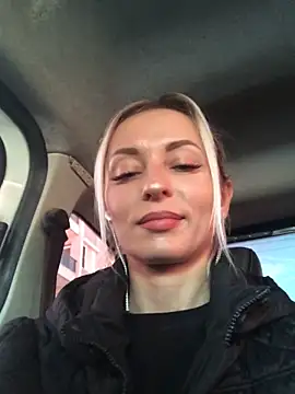 Snapshot of Diamond_Bunny_ chatting on February 2025 12:05:02 PM Diamond Bunny online show from February 2025 12:05:02 PM