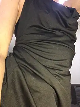 Snapshot of Diamond_Bunny_ chatting on February 2025 06:46:02 PM Diamond Bunny online show from February 2025 06:46:02 PM