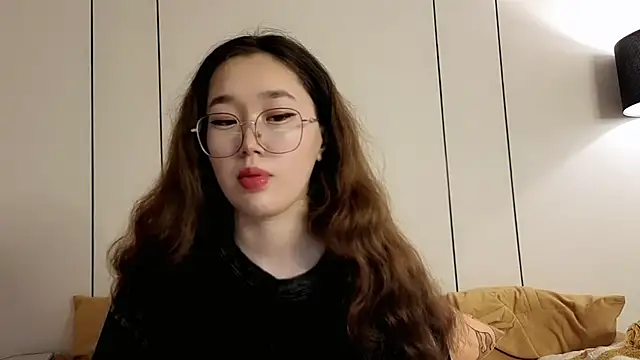 Jennatyan online show from June 2026 03:33:01 AM