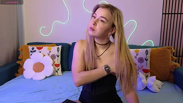 Snapshot of Mel_Nelson chatting on October 2025 08:25:02 AM Mel Nelson online show from October 2025 08:25:02 AM