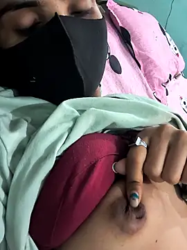 cute simmy0 online show from April 2026 02:21:01 PM