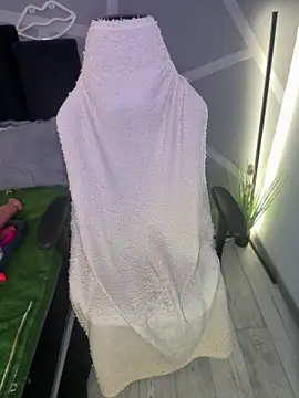 Snapshot of krysstal003 chatting on December 2024 09:50:01 PM krysstal003 online show from December 2024 09:50:01 PM